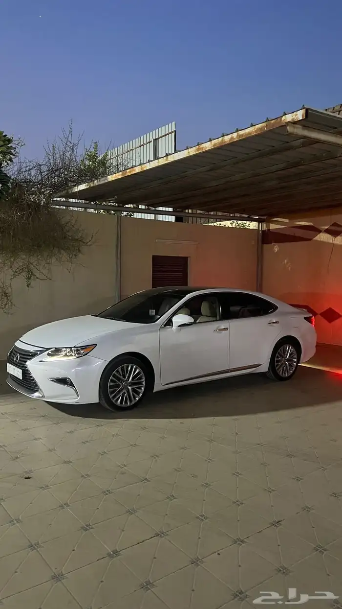 لكزس ES350 2014 4