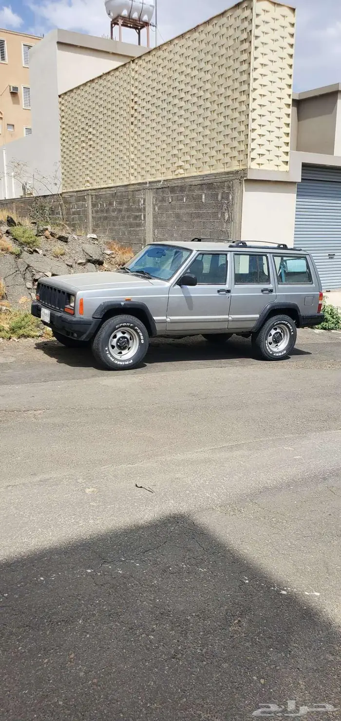 جيب شروكي 2001 0