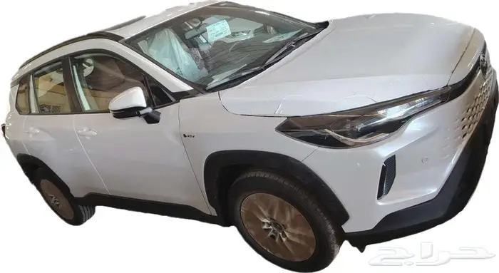 كورولا كروس XLE هيبرد موديل 2025 حبه فقط 6