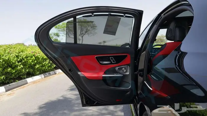 مرسيدس C200 بريميوم بلس 2025 خليجي اصفار مع ضمان الوكيل 26