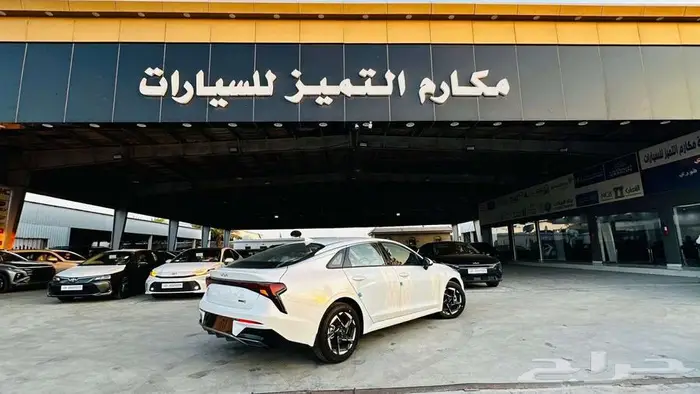 كيا كي 5 نص فل فتحة سقف بانوراما 2026 1