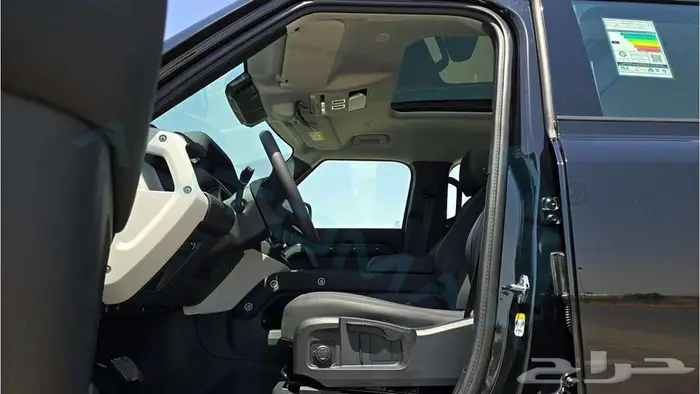 2025 LAND ROVER DEFENDER 110 S AWD GCC ضمان وصيانة الوكيل 7