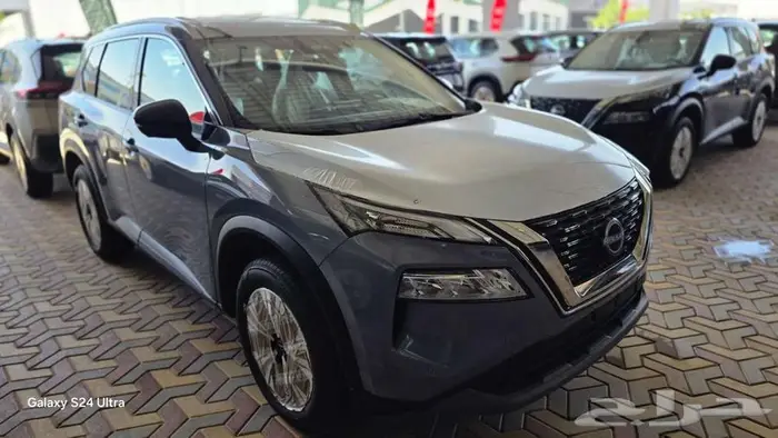 نيسان اكس تريل svبلس 2025 كاش وتمويل 1