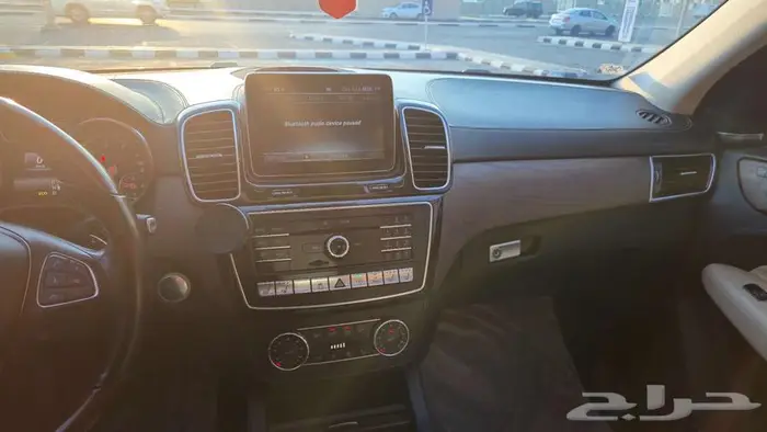 مرسيدس GLE 500   موديل 2016   فل كامل AMG   وارد الجفالي 25