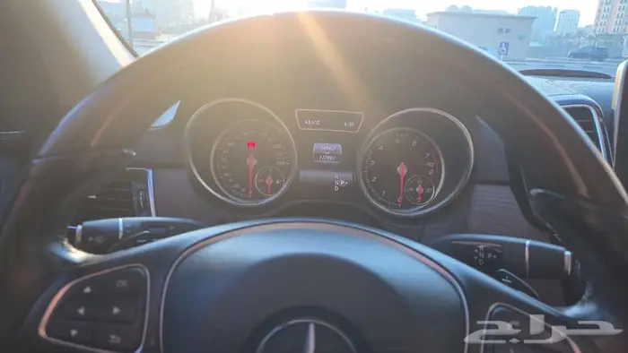 مرسيدس GLE 500   موديل 2016   فل كامل AMG   وارد الجفالي 24
