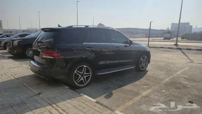 مرسيدس GLE 500   موديل 2016   فل كامل AMG   وارد الجفالي 32