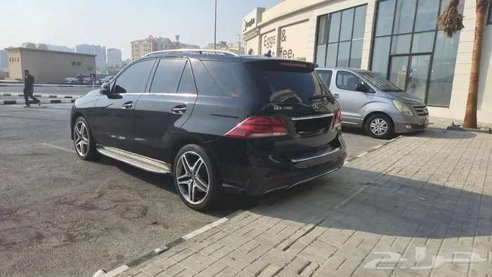 مرسيدس GLE 500   موديل 2016   فل كامل AMG   وارد الجفالي 36
