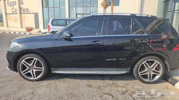 مرسيدس GLE 500   موديل 2016   فل كامل AMG   وارد الجفالي 40