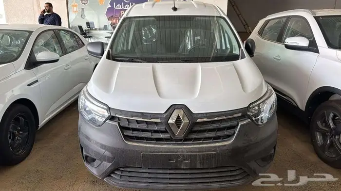 متوفر رينو اكسبيرس بضاعه 2024 باقل الاسعار يوجد كميه 1