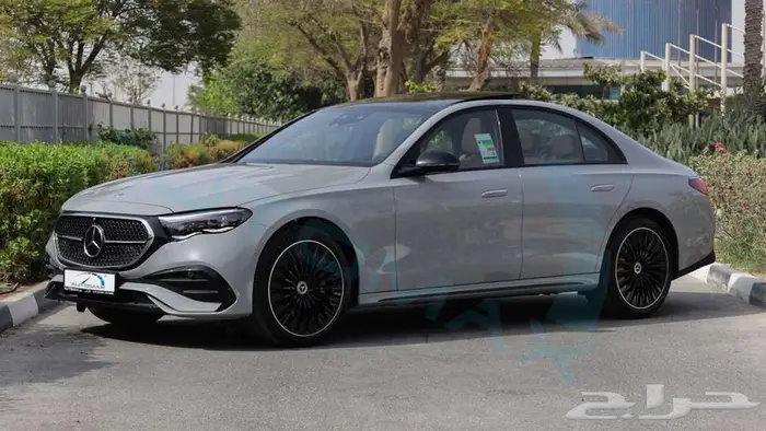 مرسيدس بنز E300 2025 خليجي اصفار مع ضمان الوكيل 2