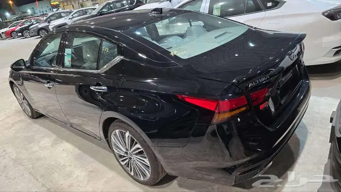 نيسان التيما استاندر 2025 1