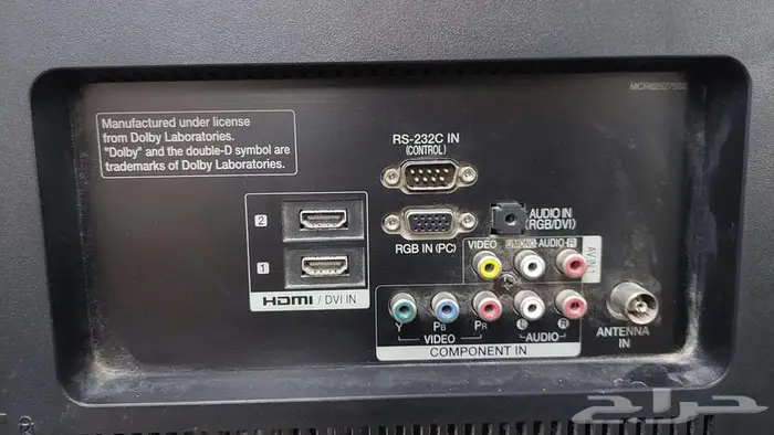 شاشه 32 بوصه LG مستعمله تعمل جيدا بدون ريموت 2