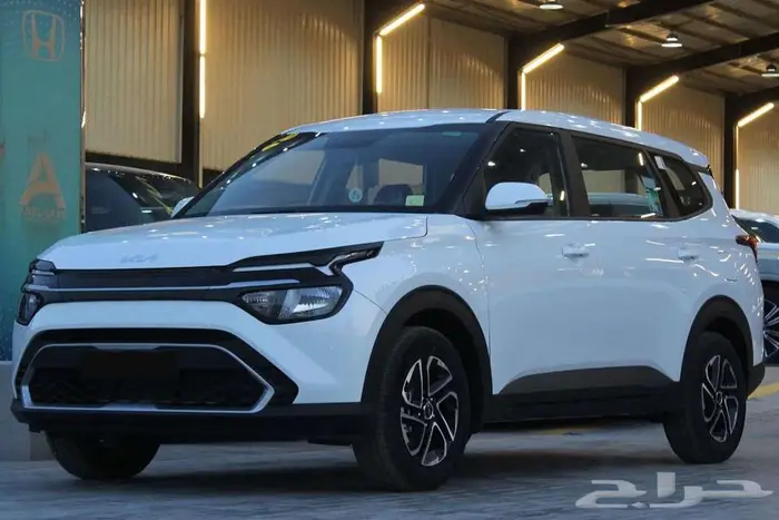 ارخص سيارة عائلية 7 مقاعد كيا - كارينز - نص فل - 2025 0