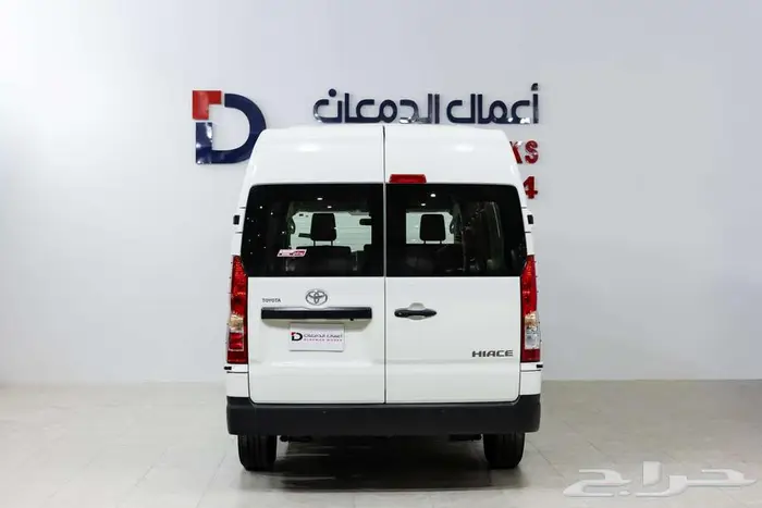 تويوتا هايس بضاعه ديزل سقف عالي 2026 3