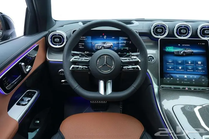 مرسيدس GLC 200 Coupe موديل 2026 أصفار خليجي أسود جملي 7