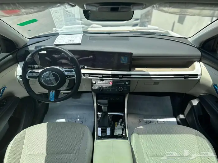 هونداي توسان 2025 كومفرت 1.6L 21
