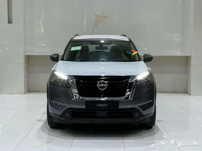 نيسان باثفندر 2024 دبل 7 مقاعد ستاندر 2
