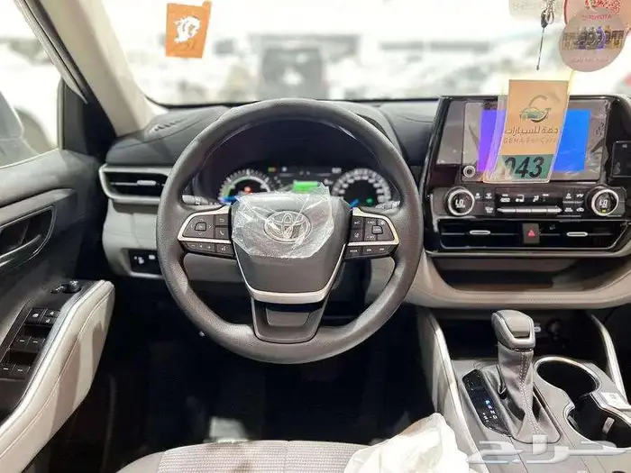 تويوتا هايلندر استاندر ونص فل GLE موديل 2025 - 2026 13