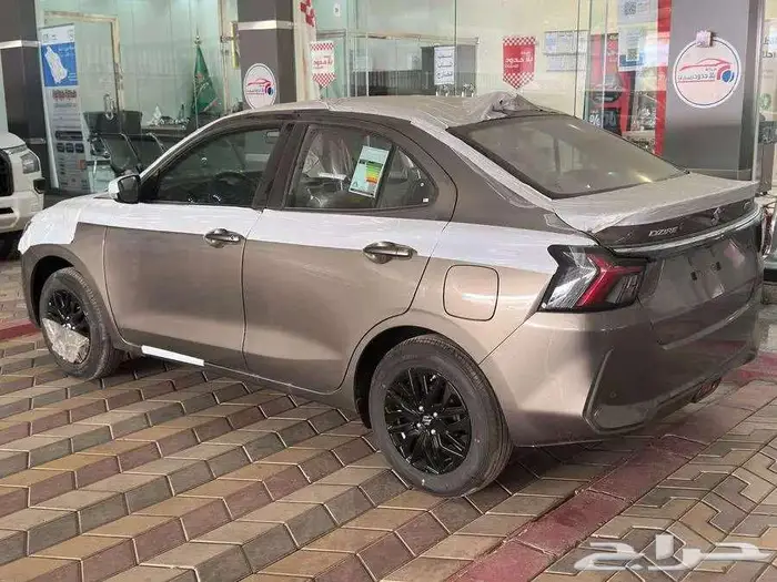 سوزوكى ديزاير استاندر جنوط شاشه 2026 فضى 3