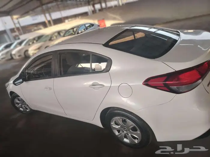 كيا سيراتو 2017 3