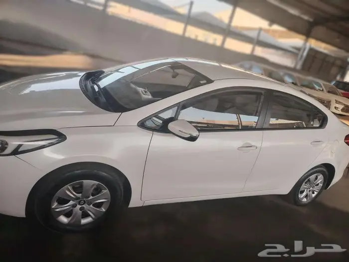 كيا سيراتو 2017 1