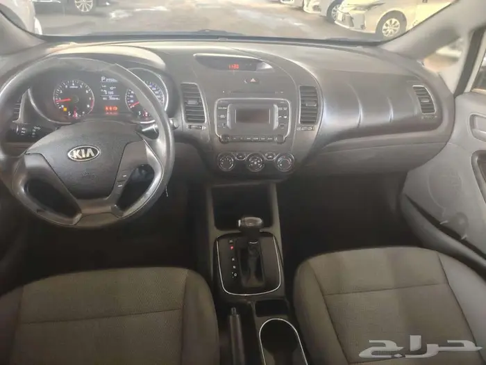 كيا سيراتو 2017 8