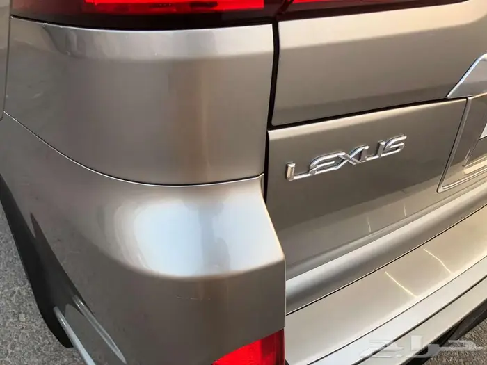 جيب لكزس LX570 (مخزن عداد قليل 77 ألف km) 38