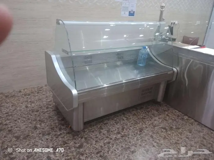مكينة اوميك ايطاليه  ثلاجة عرض لحوم مسطحه 4