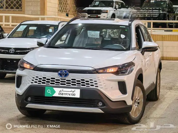 تويوتا كورولا كروس XLI هايبرد فتحه موديل 2025 20