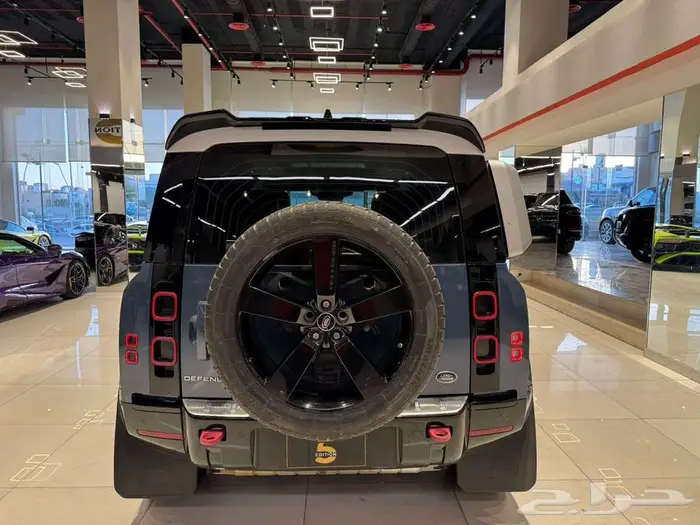 ديفندر SE 2020 4V 6