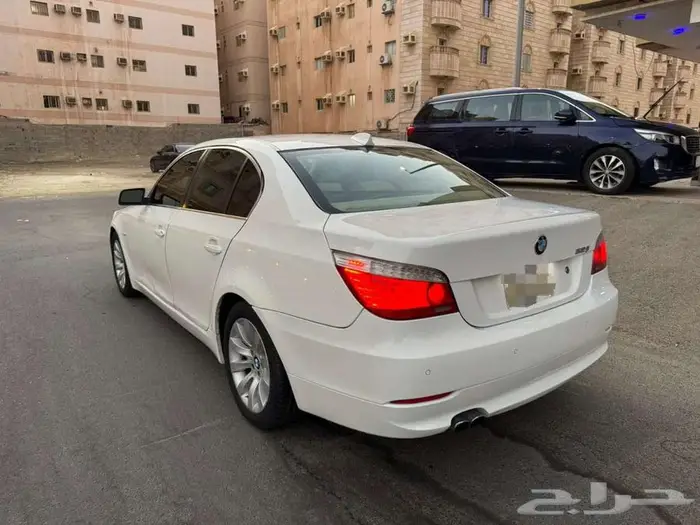 بي ام 523 i موديل 2008 فل كامل 6 سلندر تنفس طبيعي بصمة 4