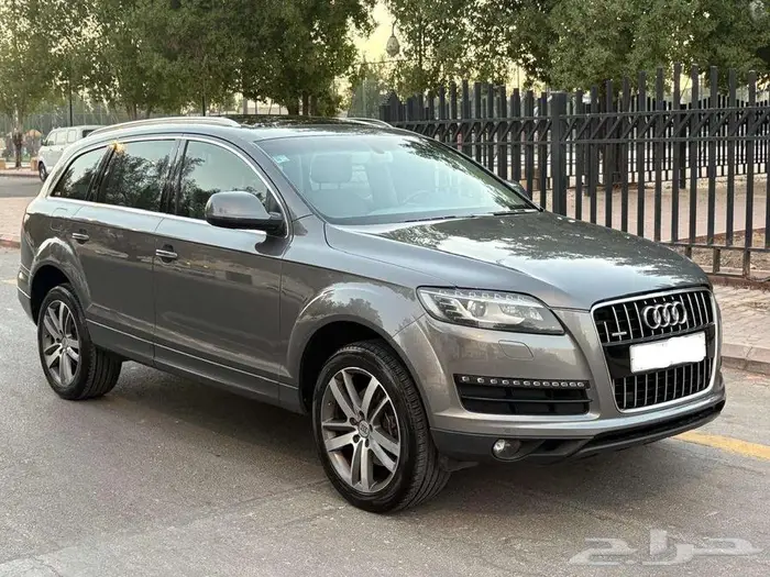 للبيع اودي 2010-Q7 0