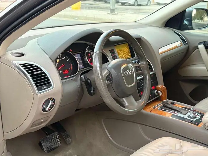 للبيع اودي 2010-Q7 13