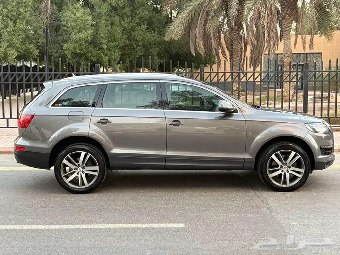 للبيع اودي 2010-Q7 10