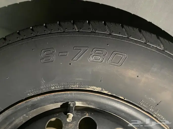 جنط يارس اكسنت اربع مسمار 8
