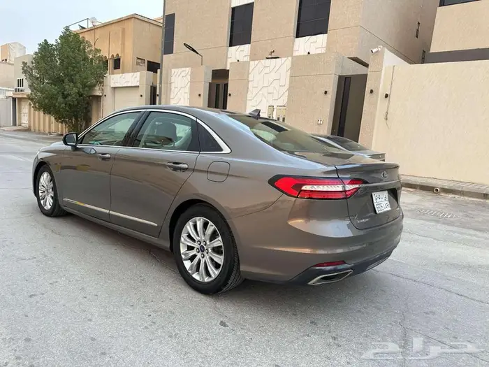 2022 Ford Taurus with EcoBoost option for sale (1st owner) 3