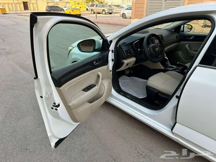 2021 Renault Megane 1st owner n accident free car for sales 20