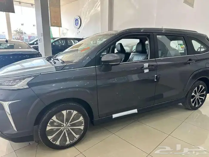 تويتا فيلوز موديل 2025 كاش وتمويل 1