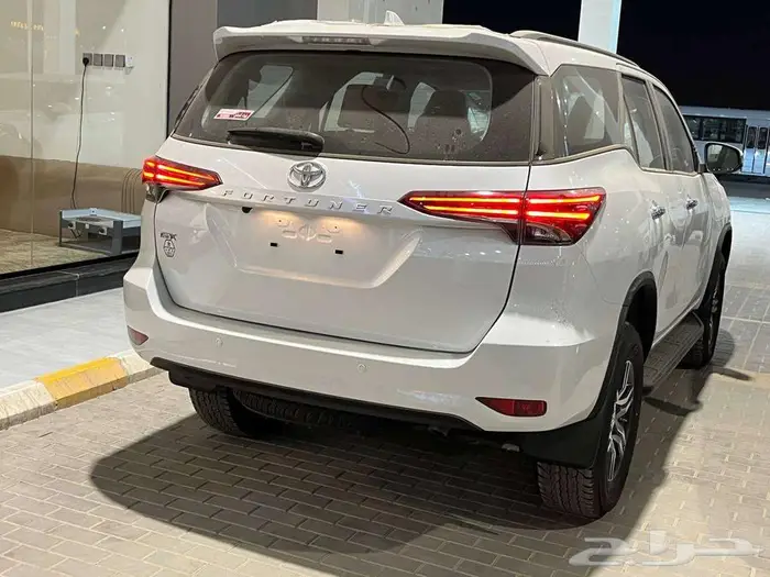 تويوتا فورتشنر GX2 دبل 4X4 (سعودي) 2025 3