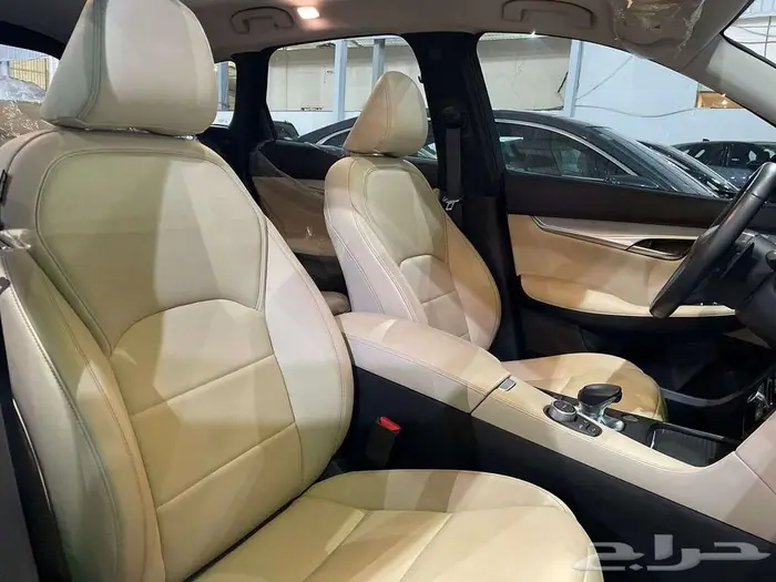النوع انفنيتي 2021 - infiniti QX50 9