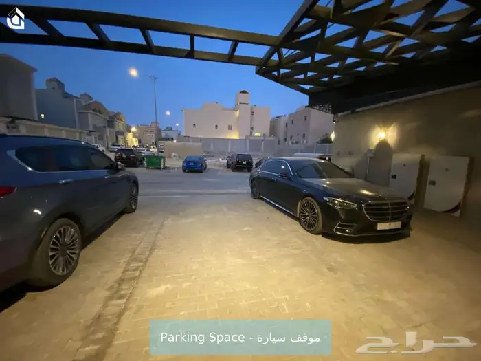 دور 3 غرف و3 دورات مياه بالنرجس 1