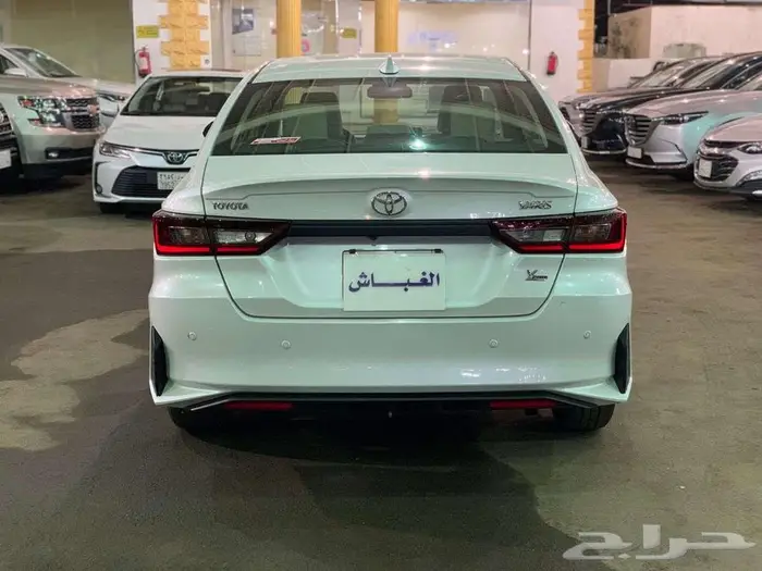 تويوتا يارس موديل 2024 نص فل 5