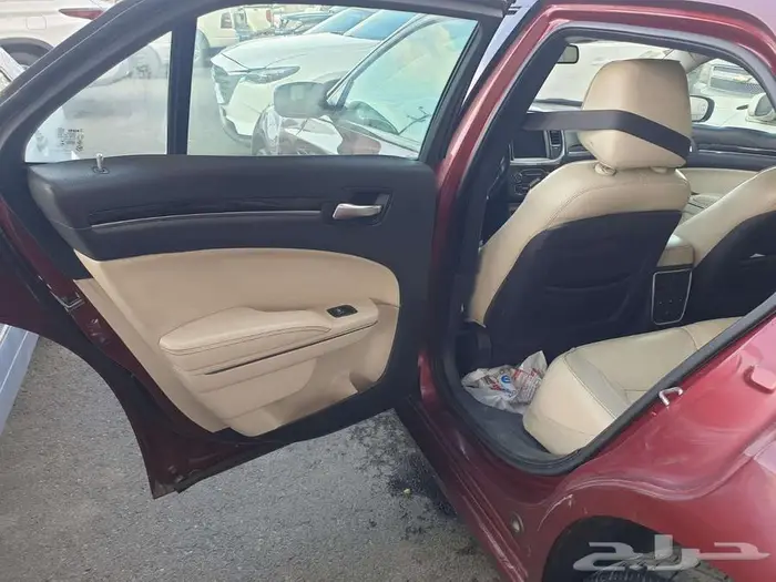 كلايزلر   C 300 الموديل   2016 مطبق SRT 16