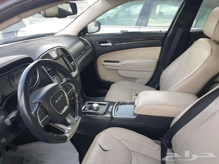 كلايزلر   C 300 الموديل   2016 مطبق SRT 7