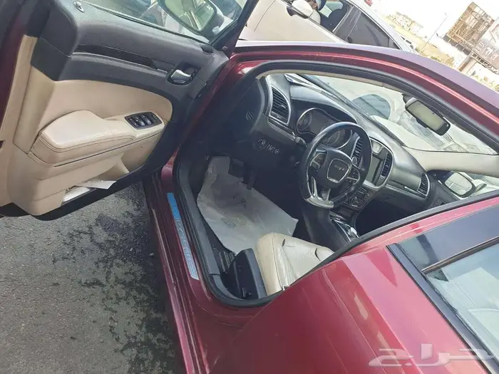 كلايزلر   C 300 الموديل   2016 مطبق SRT 8
