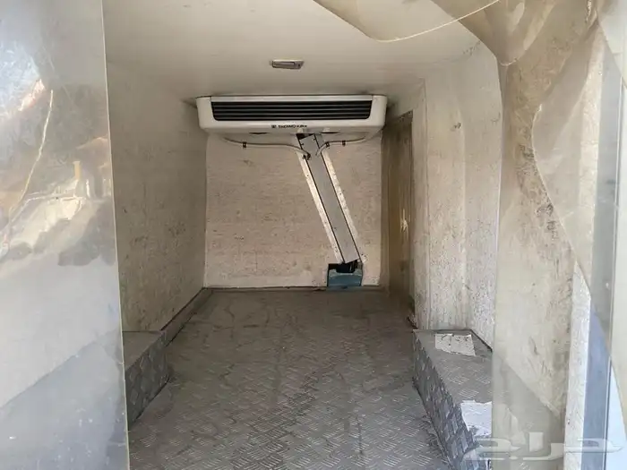 باص يورفان ثلاجة ديزل 10