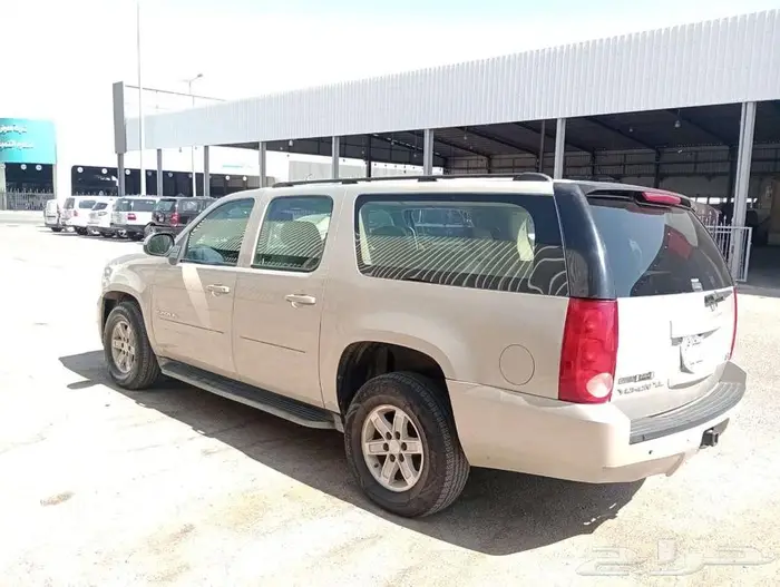 جمس يوكن XL موديل 2010 3
