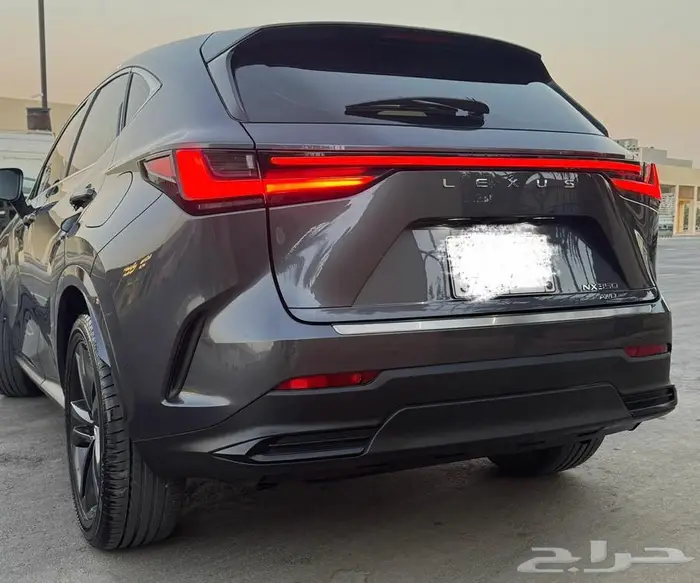 لكزس NX350 2024 1