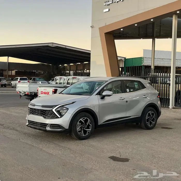 كيا سبورتاج فئه lx دبل موديل 25 كاش وتقسيط 0