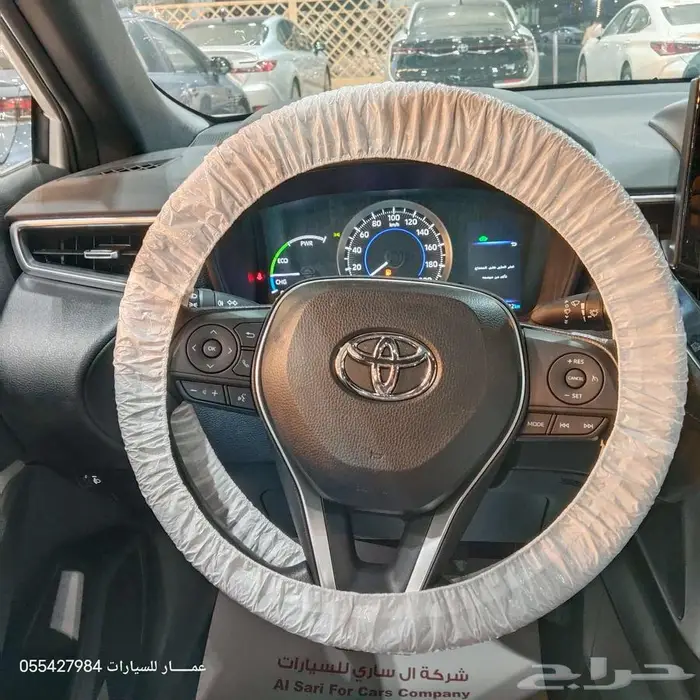 تويوتا كورلا كروس XLIهايبرد2025 12